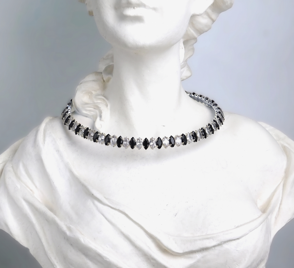 Collar Adara rigido