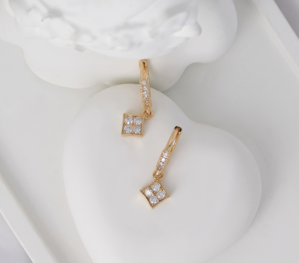 Aretes Triana