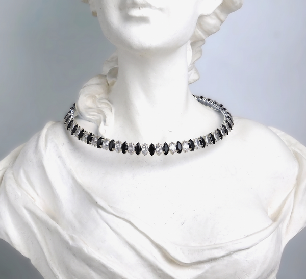 Collar Adara rigido