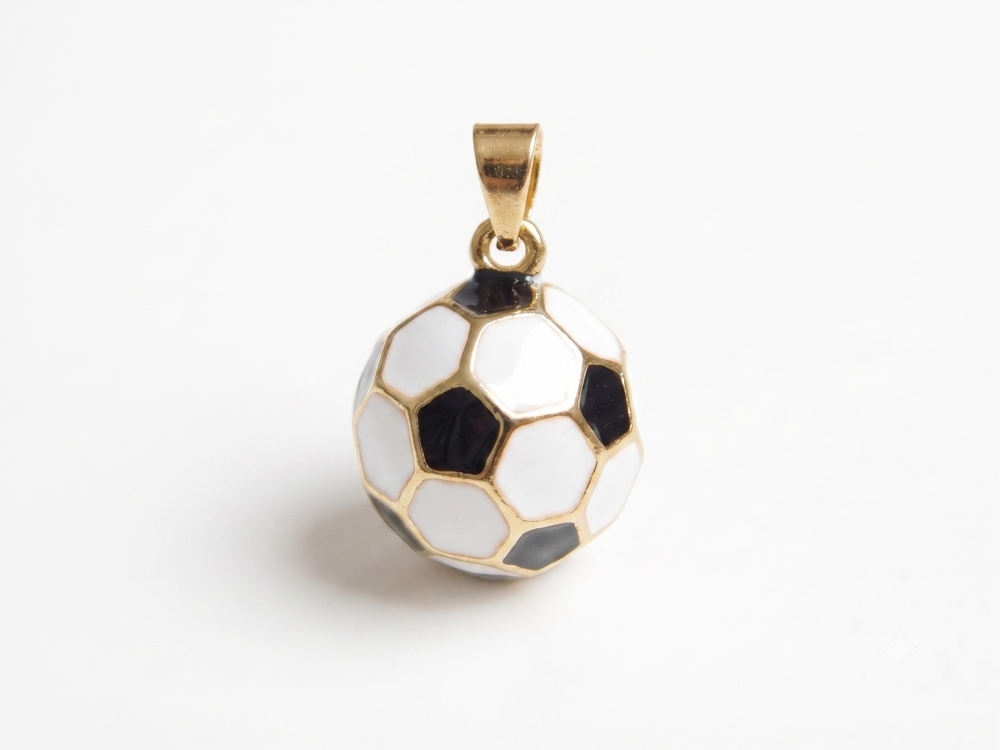 Dije Balón Clásico