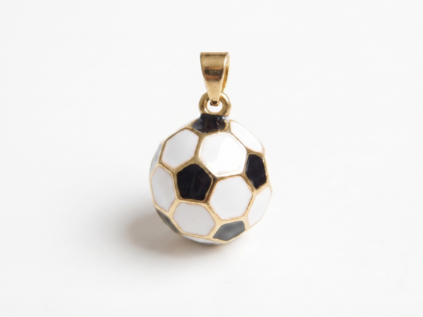 Dije Balón Clásico